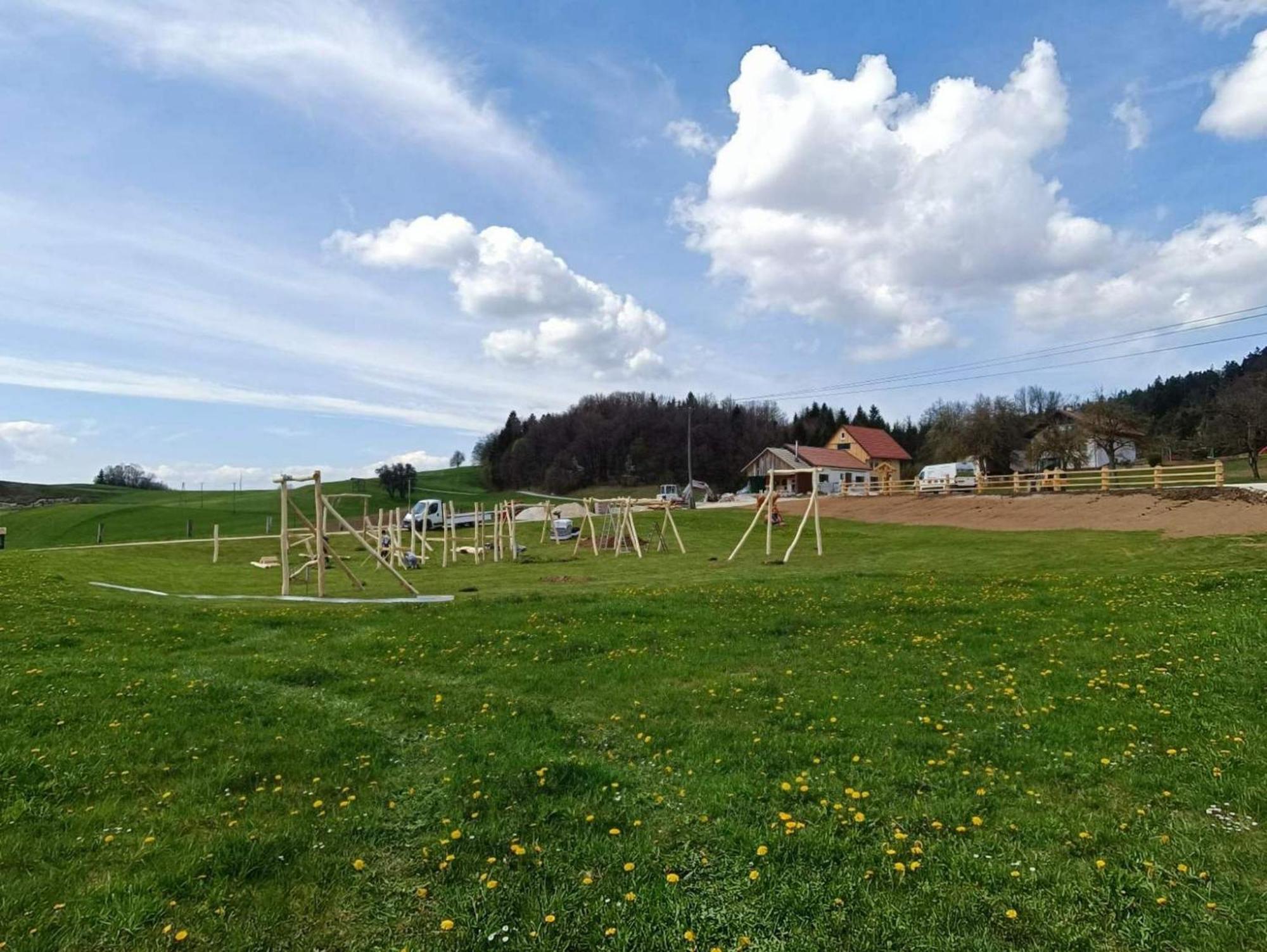 Hotel Cowboy'S Land Visnja Gora Exterior foto